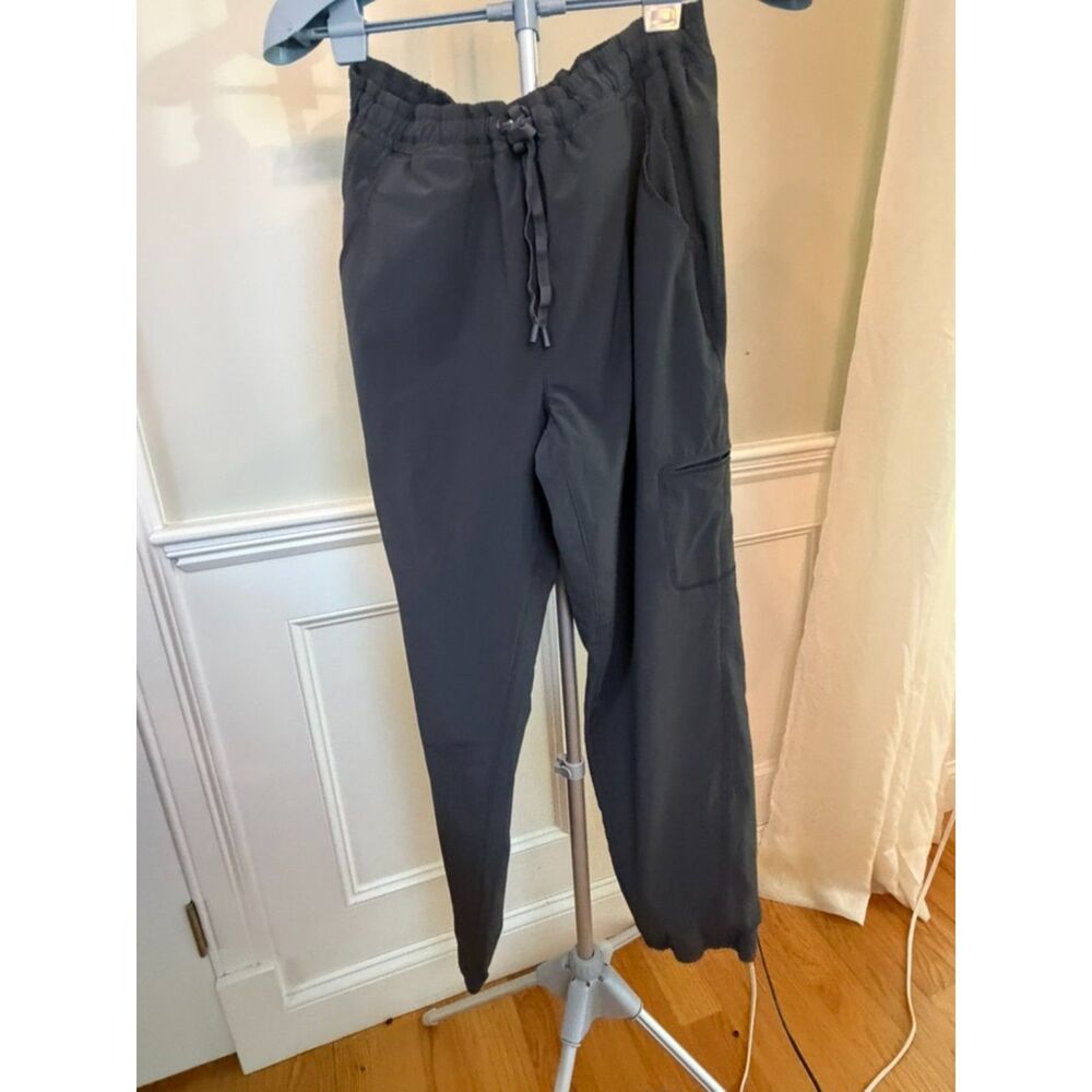 Eddie Bauer Women’s 10 Gray Fleece Lined Cargo Jogger Hiking Pants